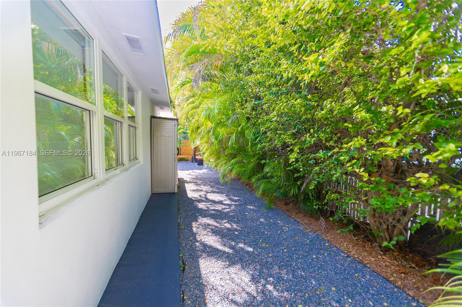 814 Monterey St Coral Gables, FL 33134