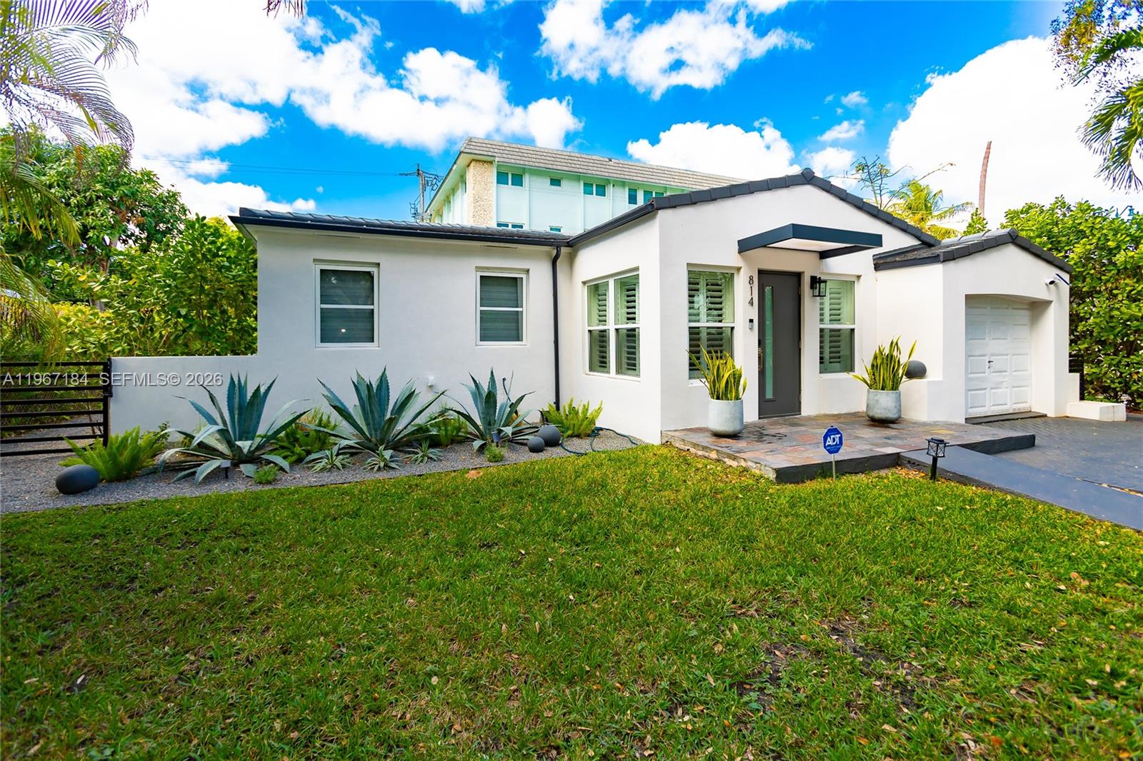 814 Monterey St Coral Gables, FL 33134