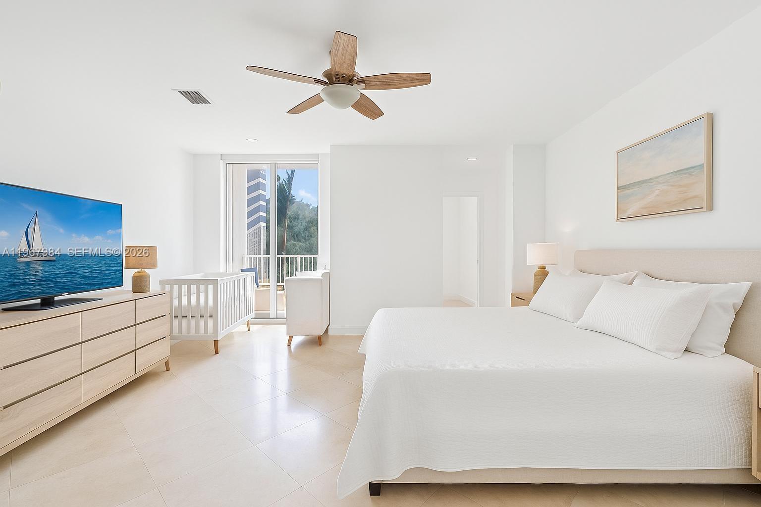 781 Crandon Blvd #106 Key Biscayne, FL 33149