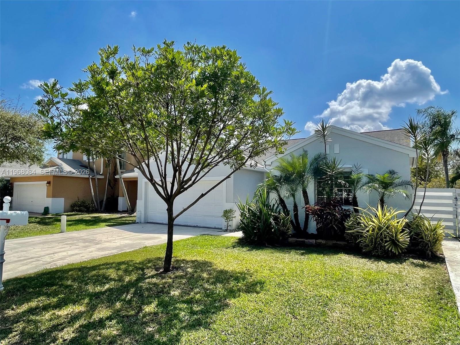 13772 SW 145th Ter #13772 Miami, FL 33186