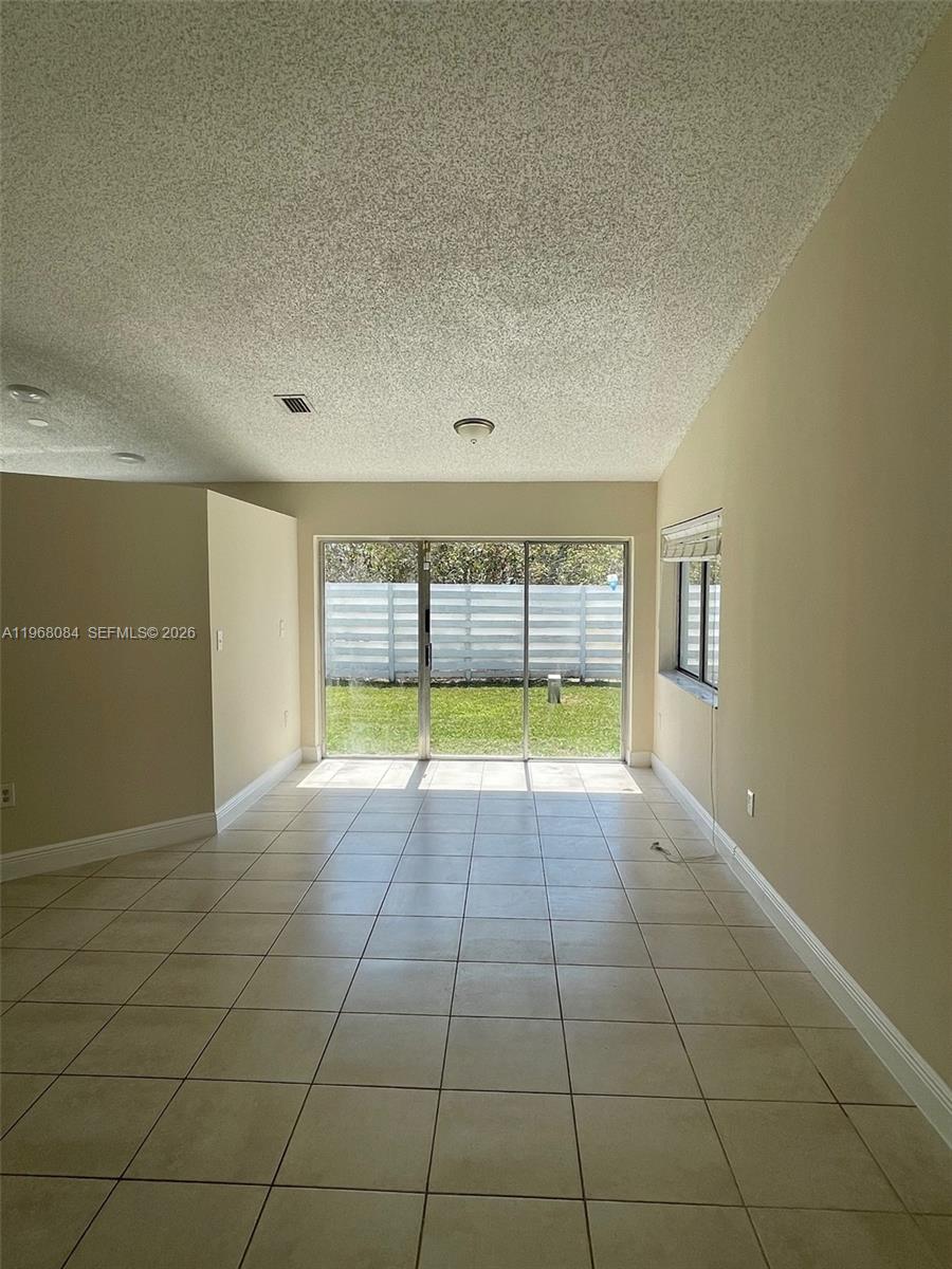 13772 SW 145th Ter #13772 Miami, FL 33186