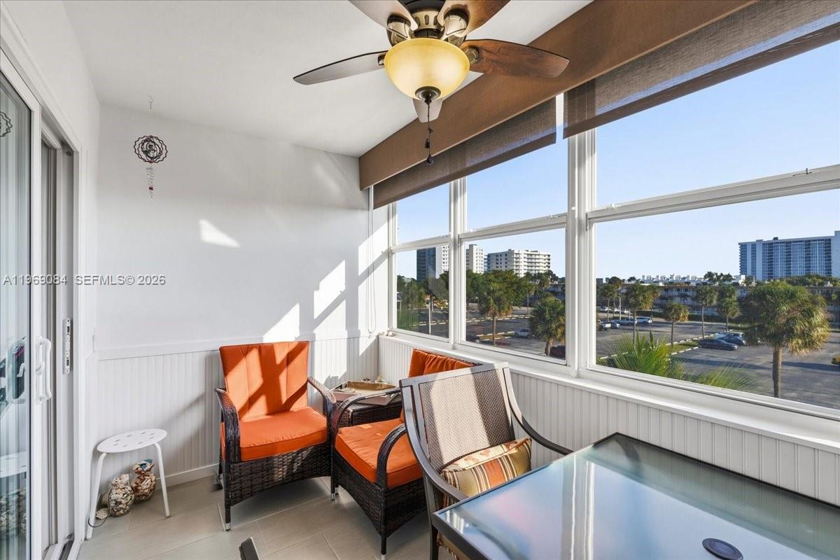 3201 NE 8th St #405 Pompano Beach, FL 33062