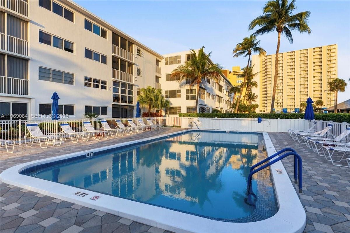 3201 NE 8th St #405 Pompano Beach, FL 33062