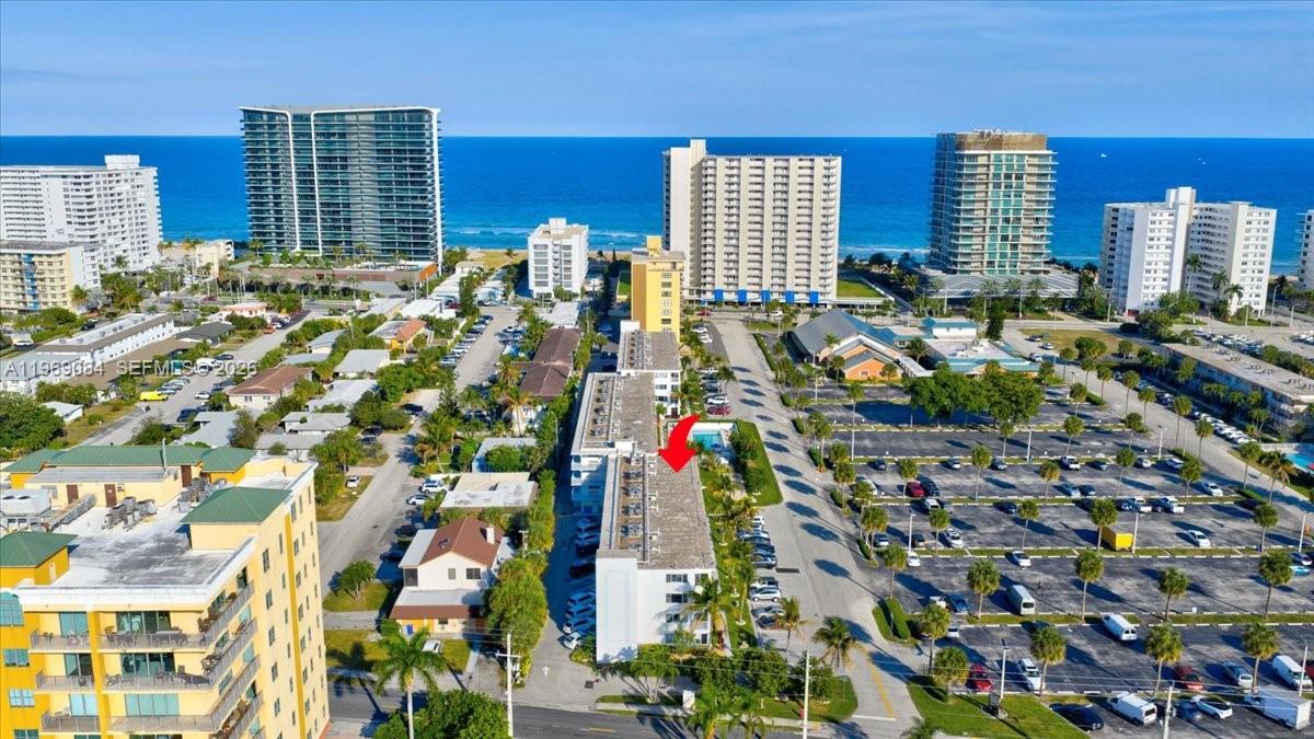 3201 NE 8th St #405 Pompano Beach, FL 33062