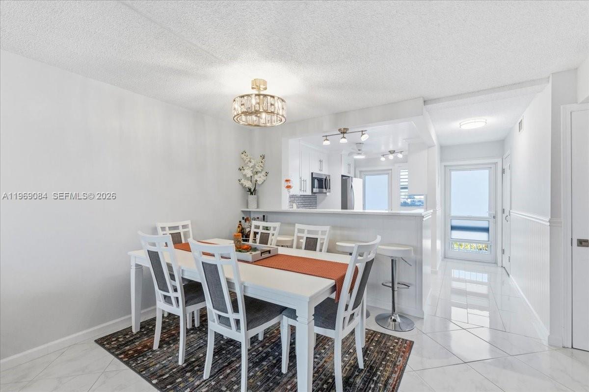 3201 NE 8th St #405 Pompano Beach, FL 33062