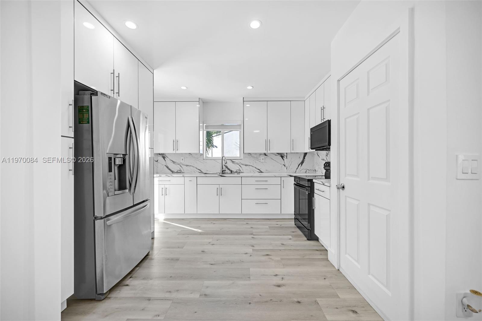 876 NE 81st St Miami, FL 33138