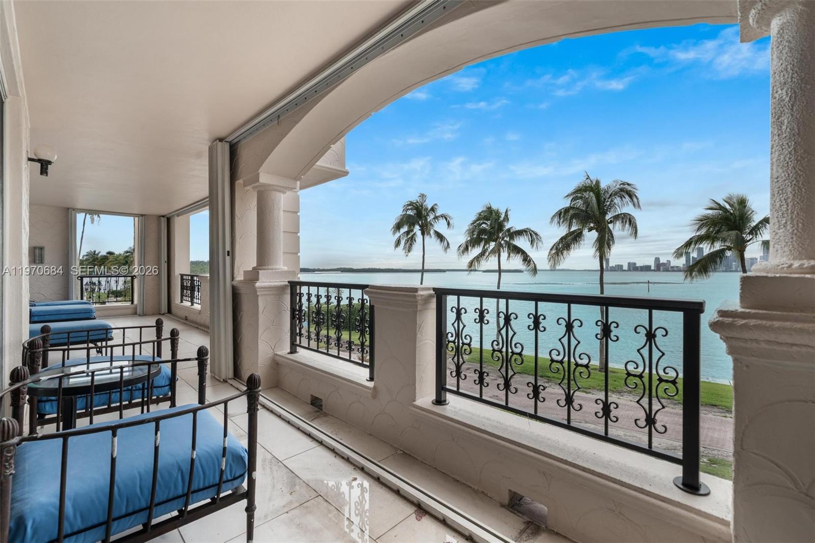 image Bayview Fisher Island24