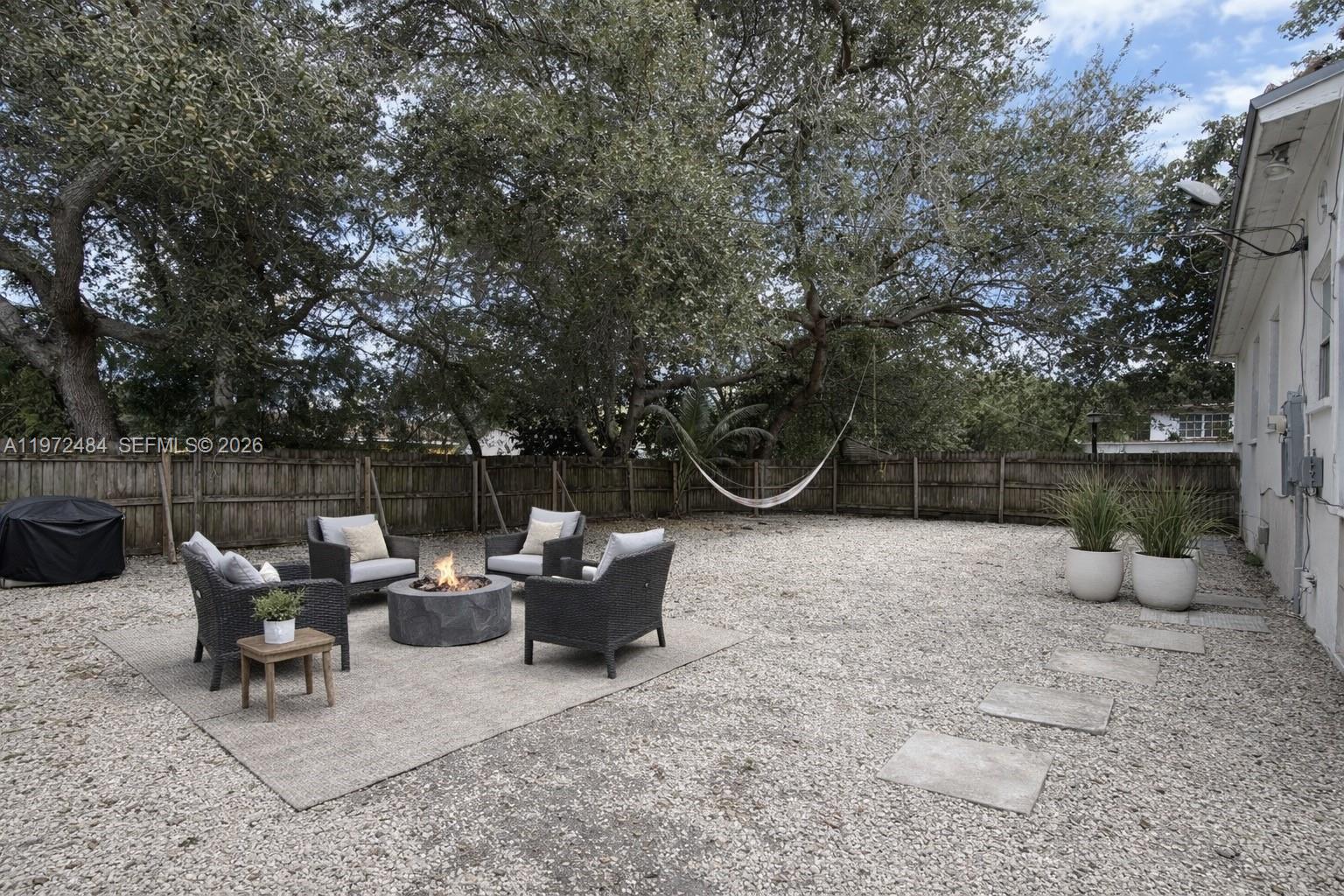 911 NW 57th St #911 Miami, FL 33127