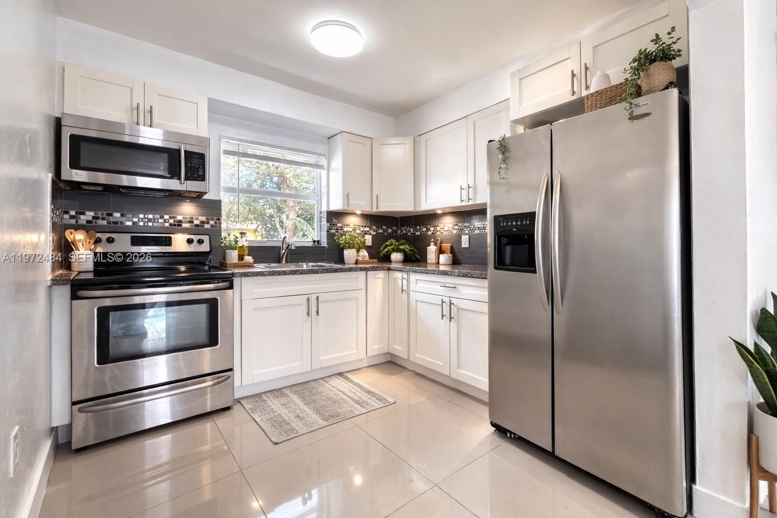 911 NW 57th St #911 Miami, FL 33127