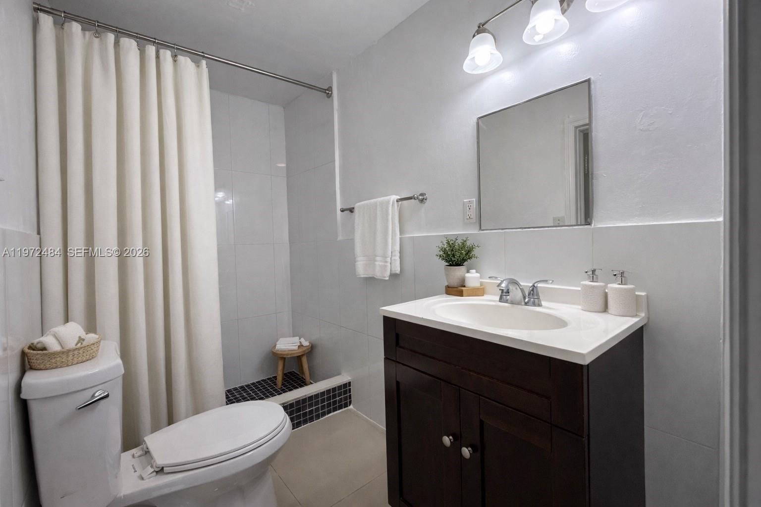 911 NW 57th St #911 Miami, FL 33127