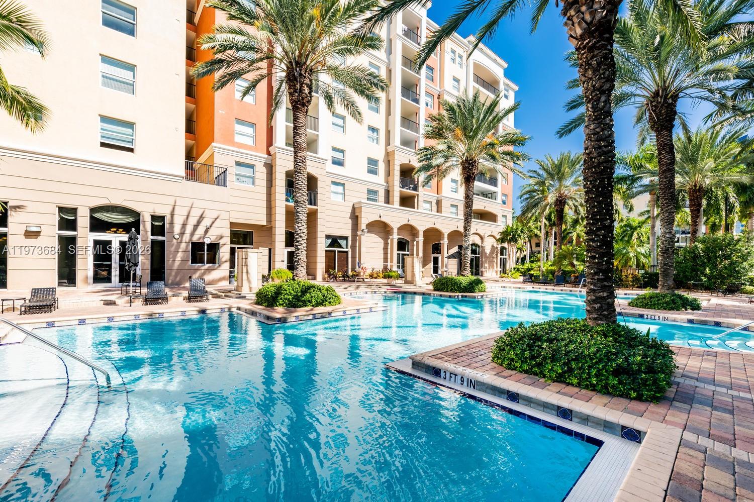 17145 N Bay Rd #4311