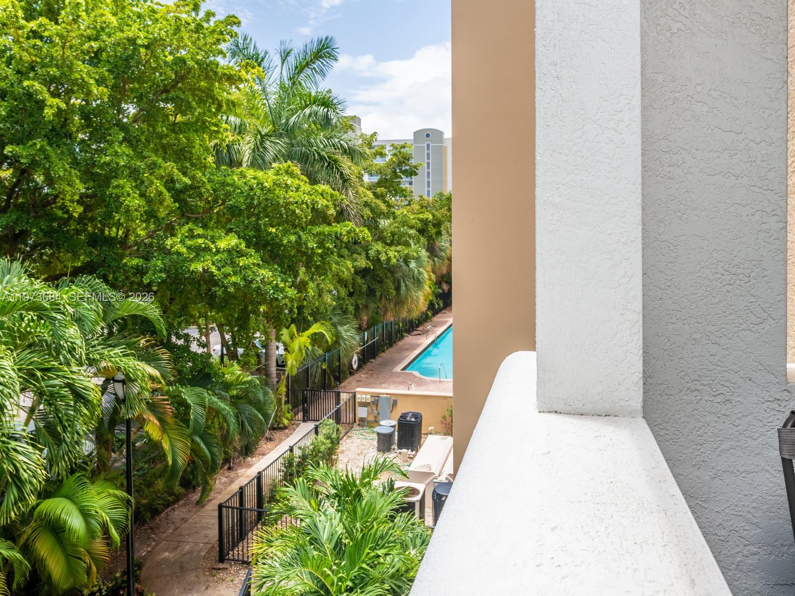 image Porto Bellagio Condo17