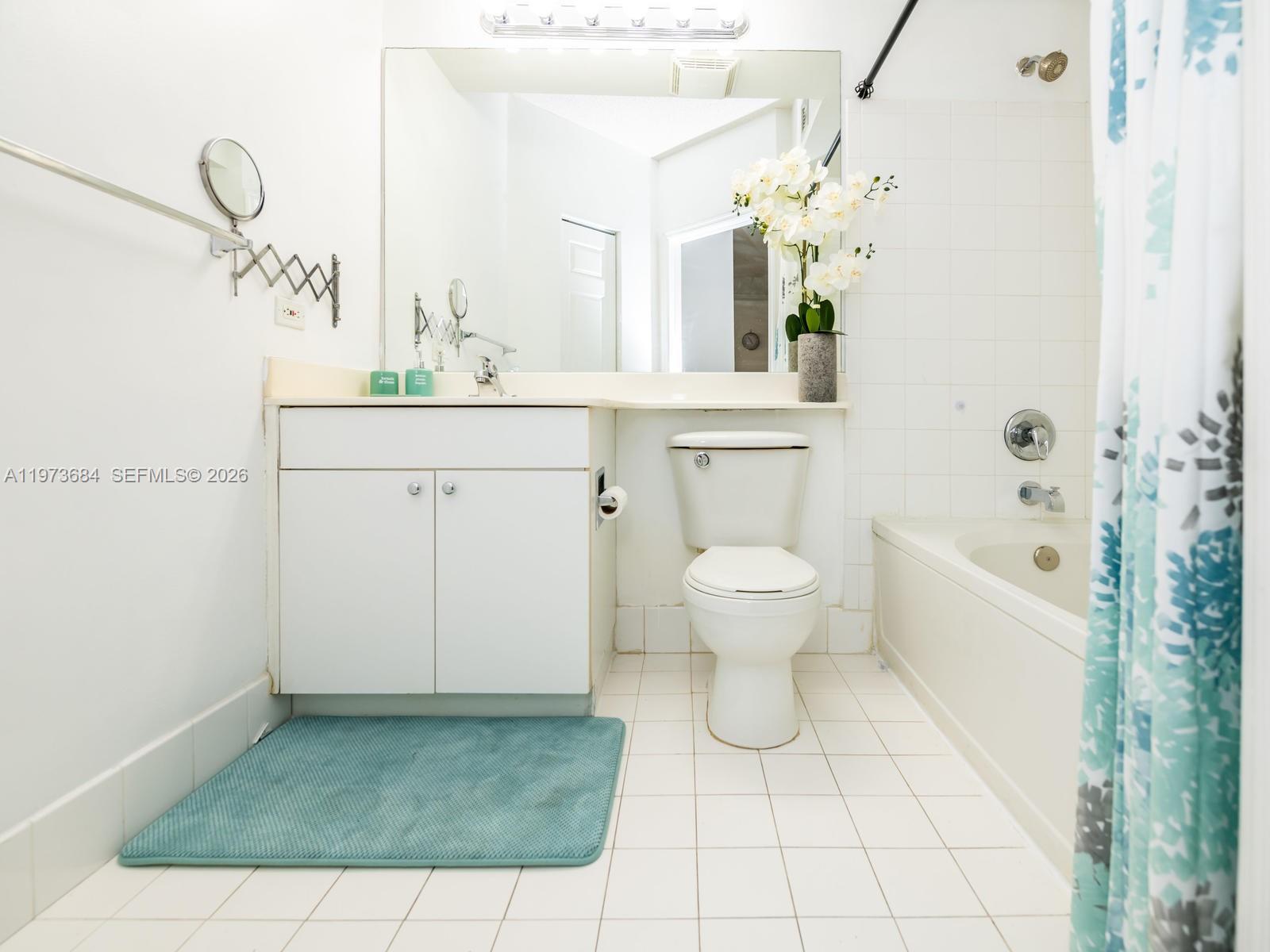 image Porto Bellagio Condo20