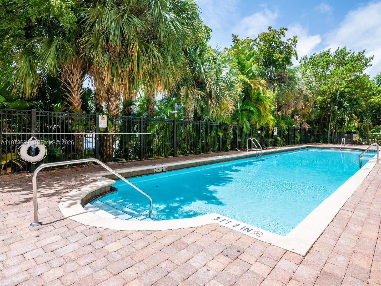 image Porto Bellagio Condo23