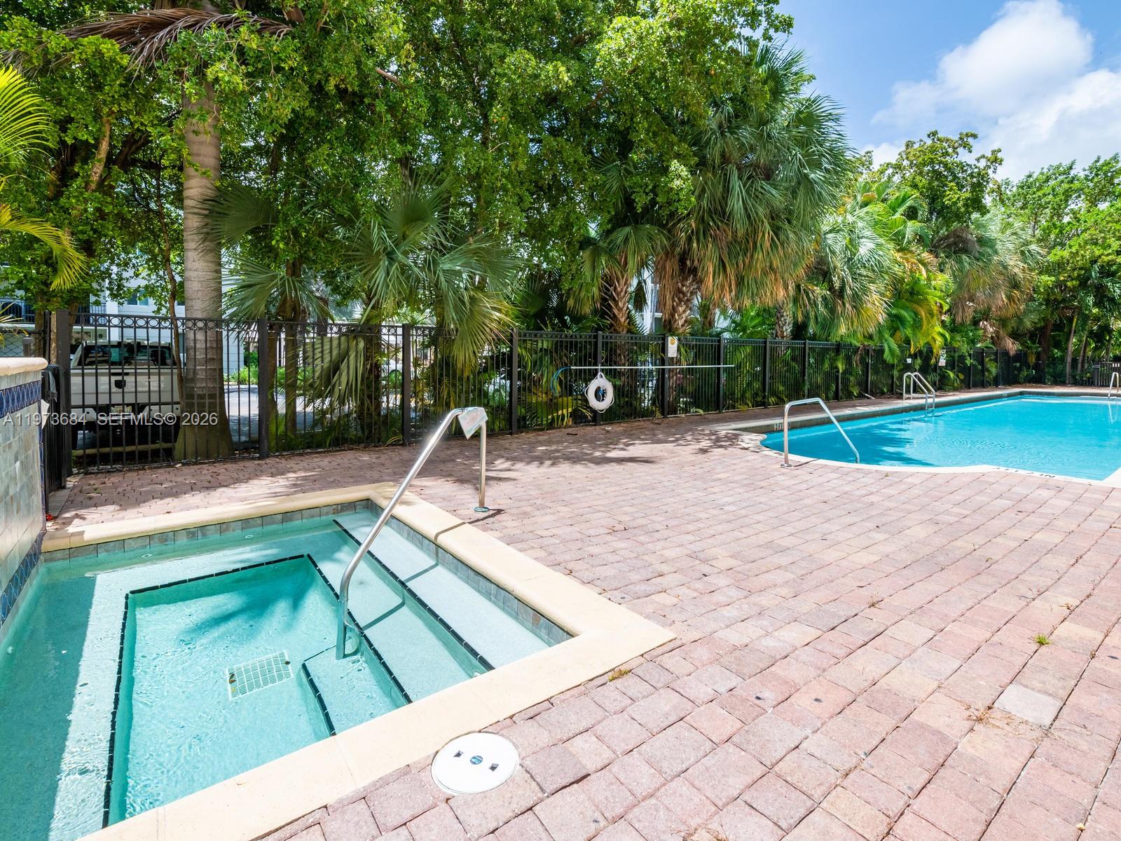 image Porto Bellagio Condo25