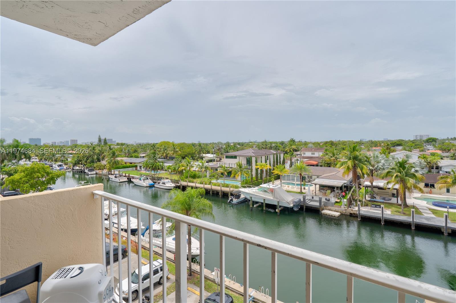 2350 NE 135th St #510 North Miami, FL 33181