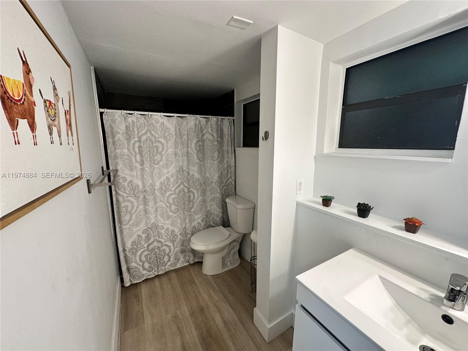 3522 NE 166th St #1 North Miami Beach, FL 33160