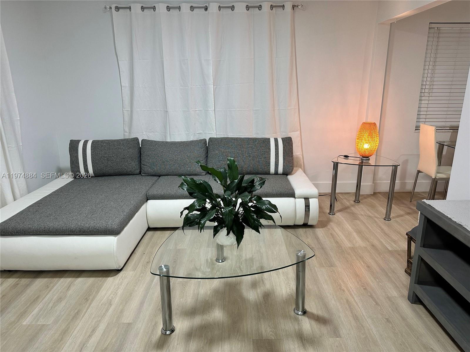 3522 NE 166th St #1 North Miami Beach, FL 33160