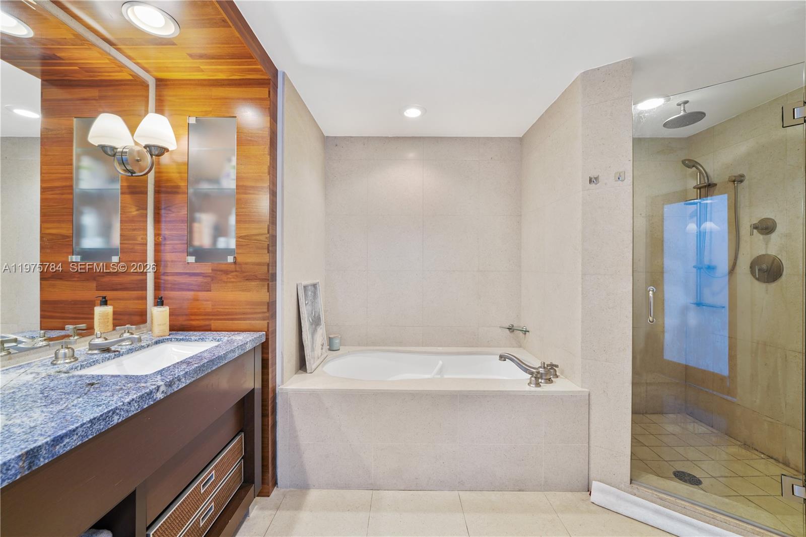 image The Carillon South Tower27