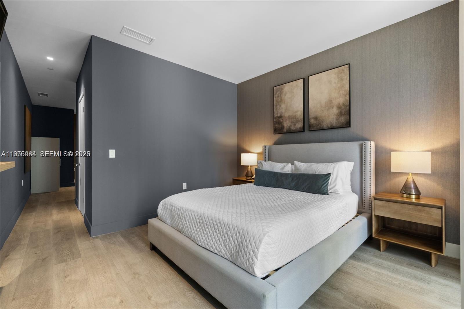 229 SW 9th St #705 Miami, FL 33130