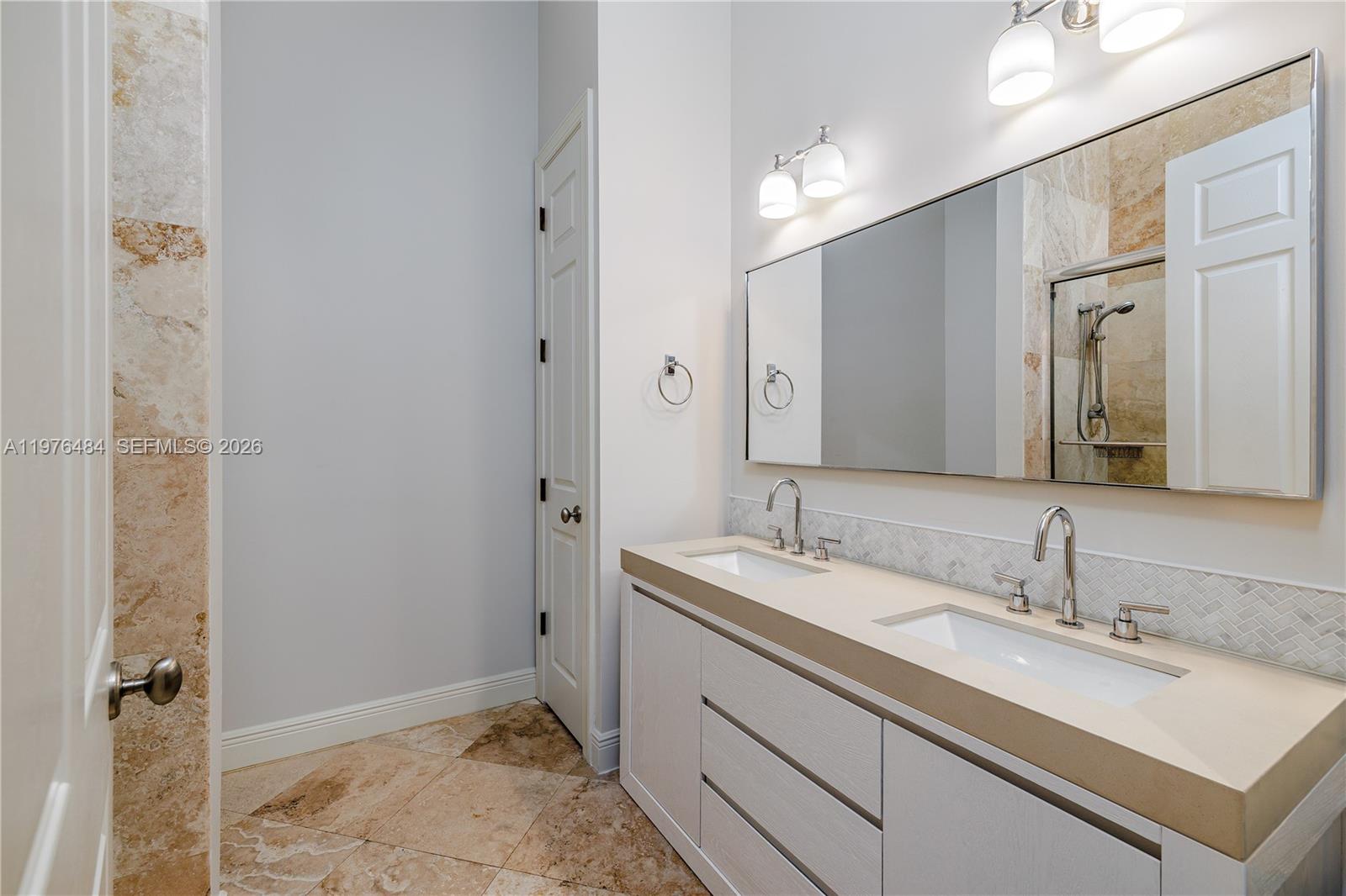 16721 SW 86th Ct Palmetto Bay, FL 33157