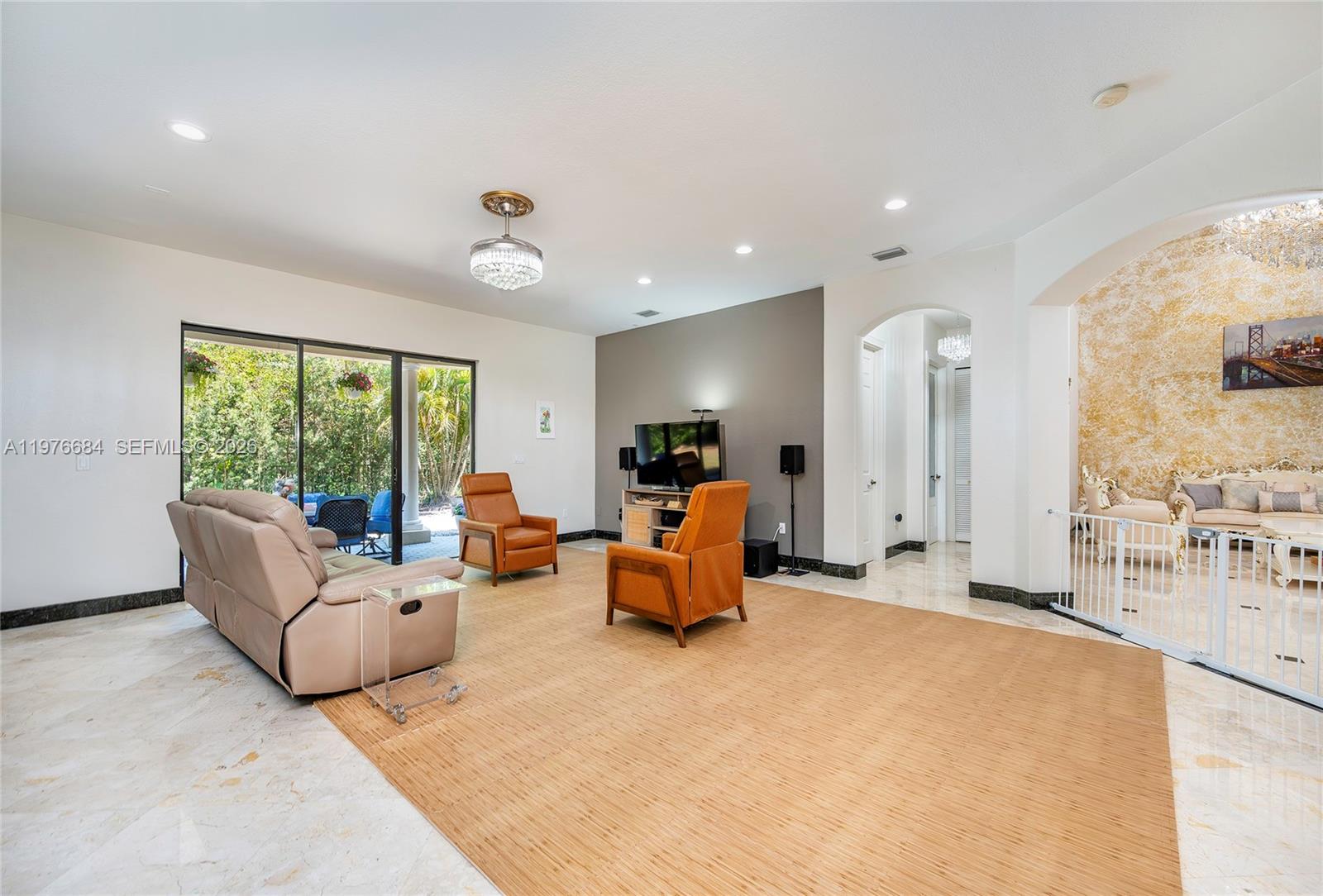 18821 SW 74th Ct Cutler Bay, FL 33157