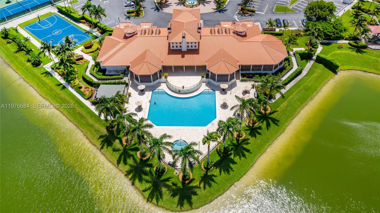 18821 SW 74th Ct Cutler Bay, FL 33157