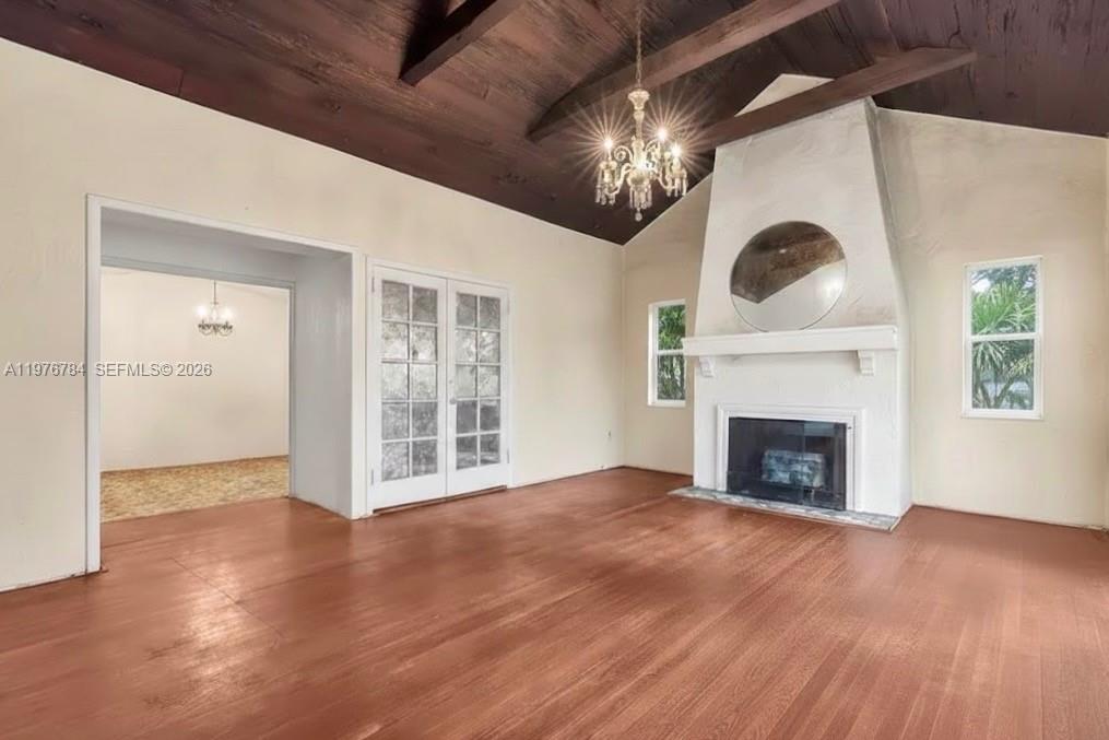 515 W 30th St Miami Beach, FL 33140