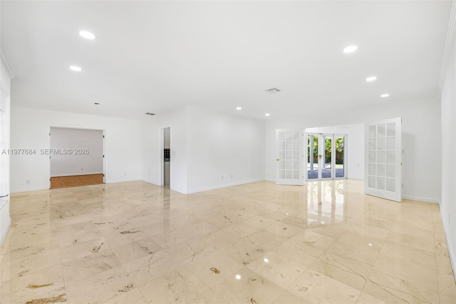 7255 SW 125th St Pinecrest, FL 33156