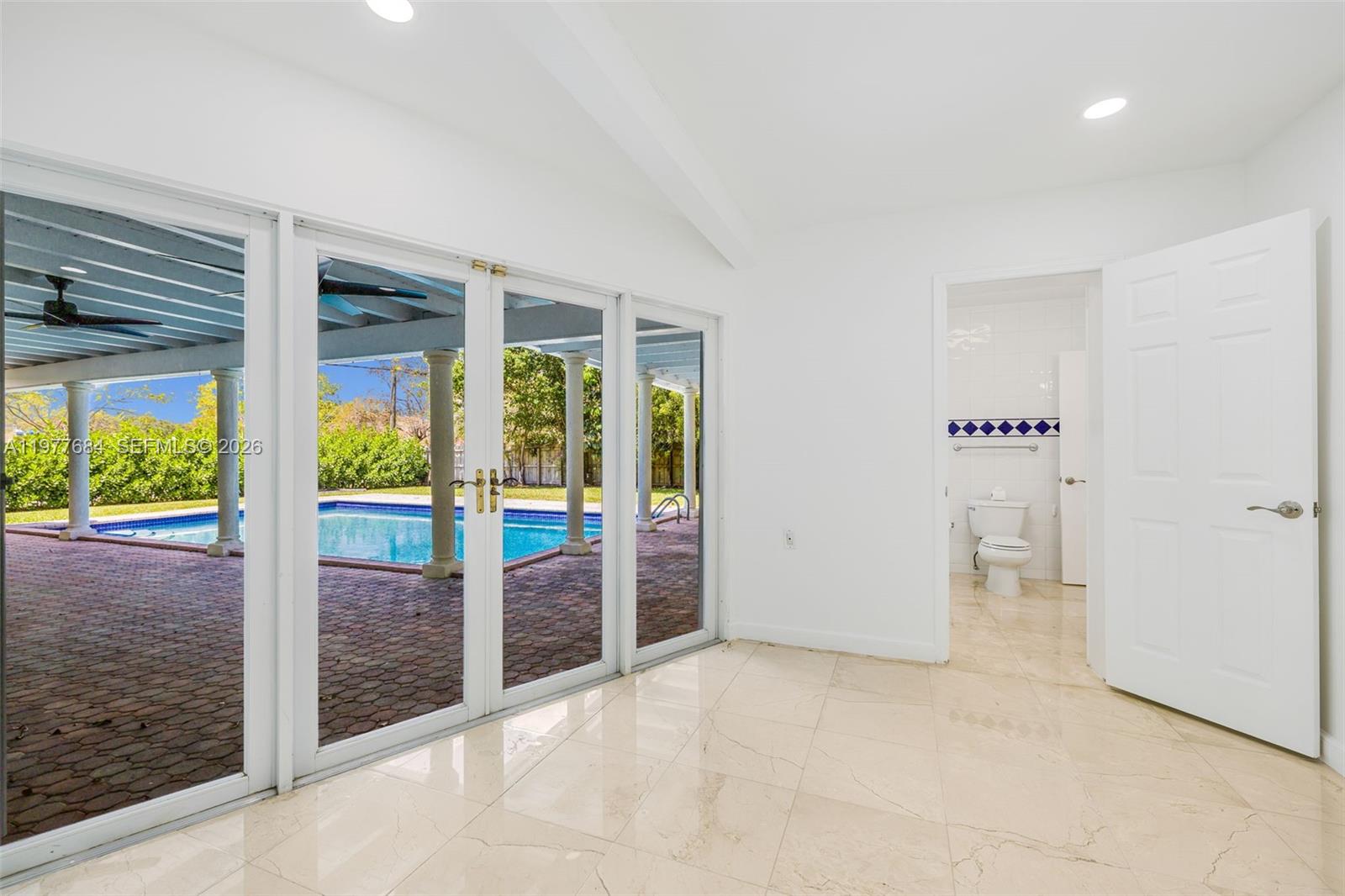 7255 SW 125th St Pinecrest, FL 33156