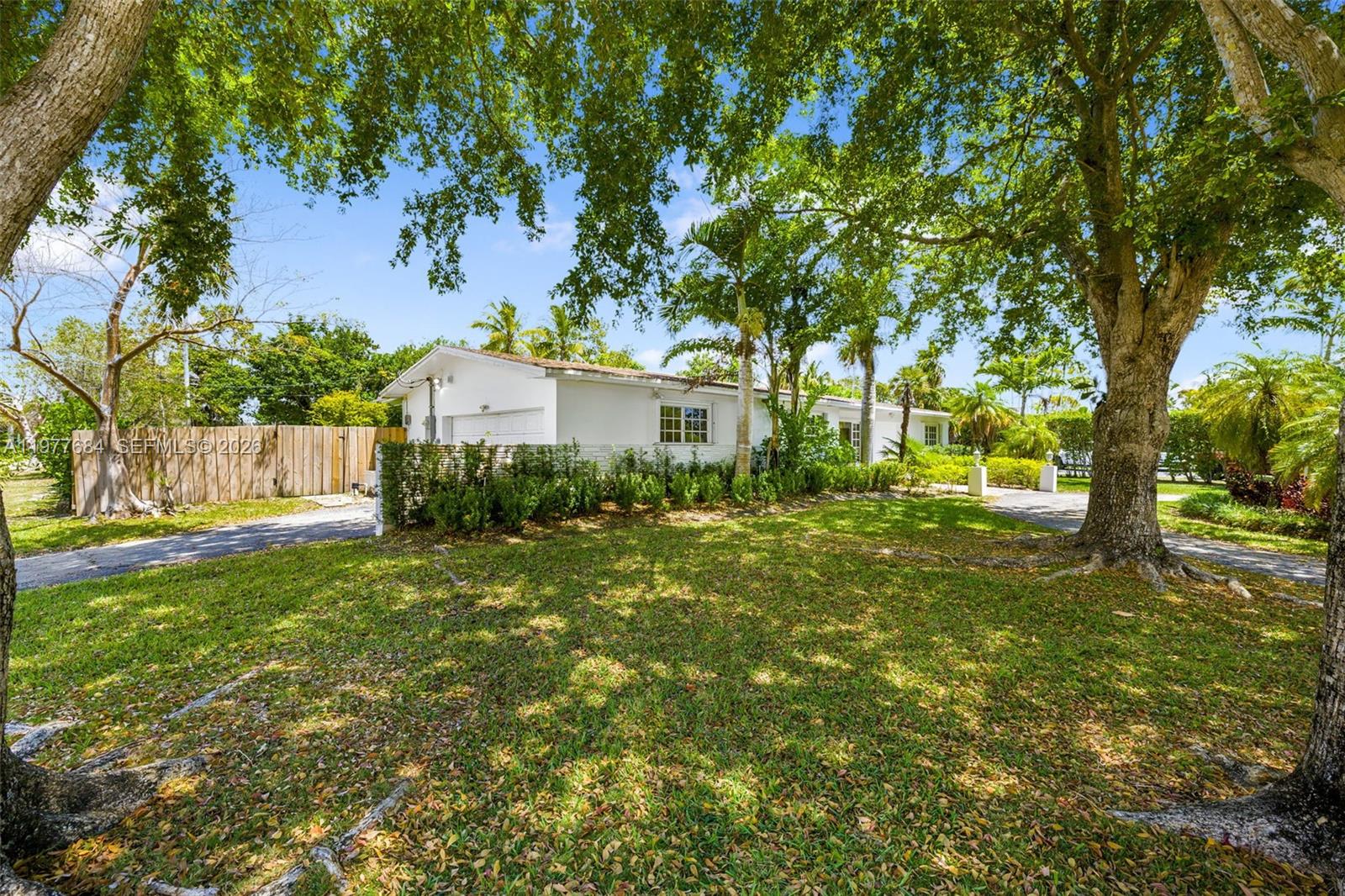 7255 SW 125th St Pinecrest, FL 33156