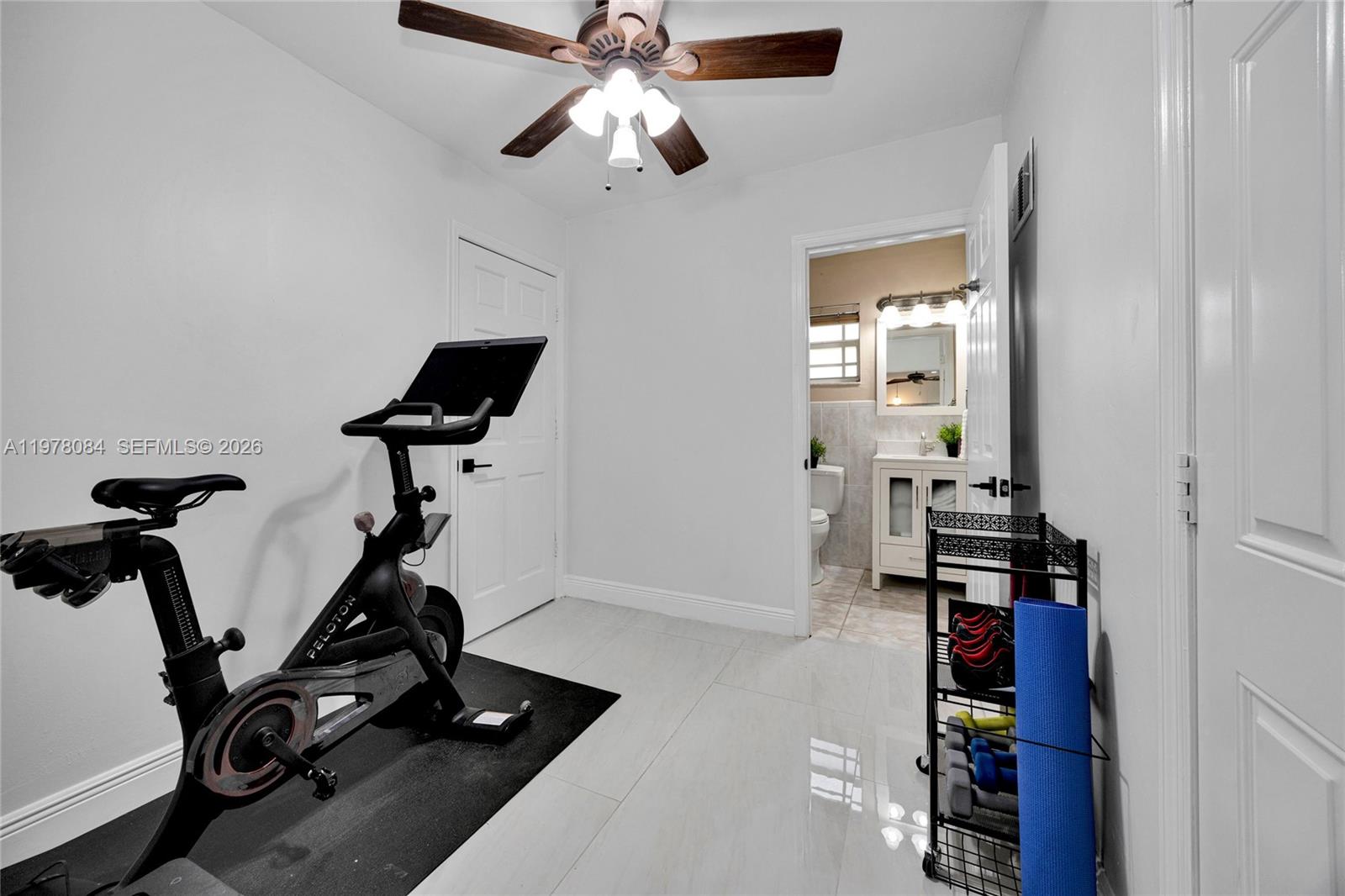 6904 SW 65th Ave South Miami, FL 33143