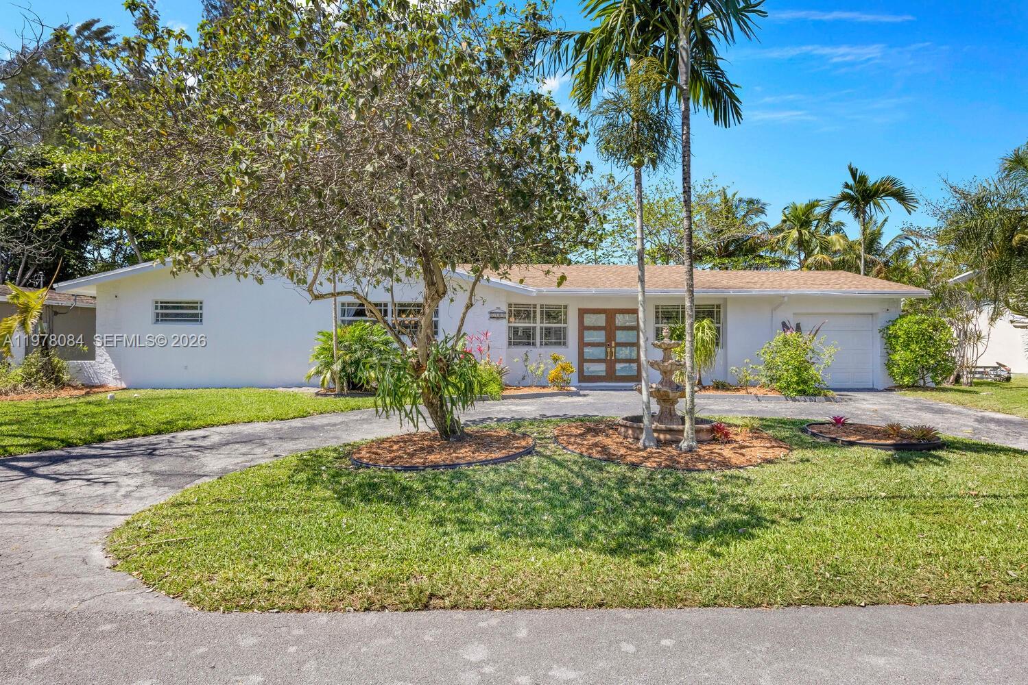 6904 SW 65th Ave South Miami, FL 33143