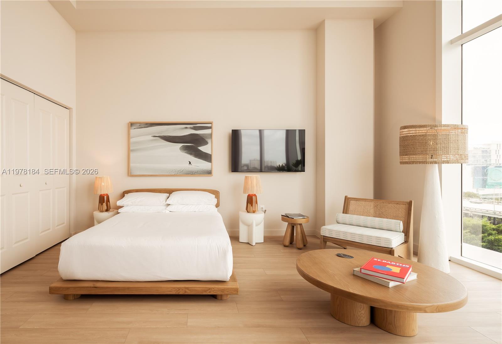 275 SW 6th St #507 Miami, FL 33130