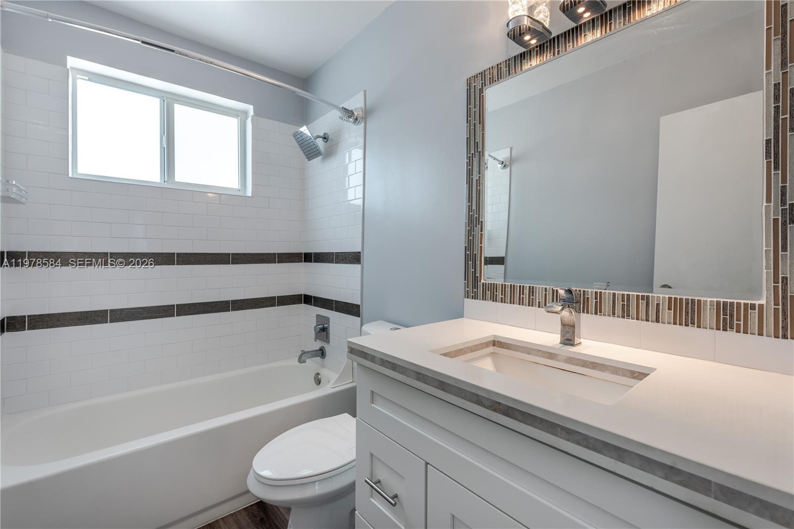 326 SE 3rd Ter Dania Beach, FL 33004