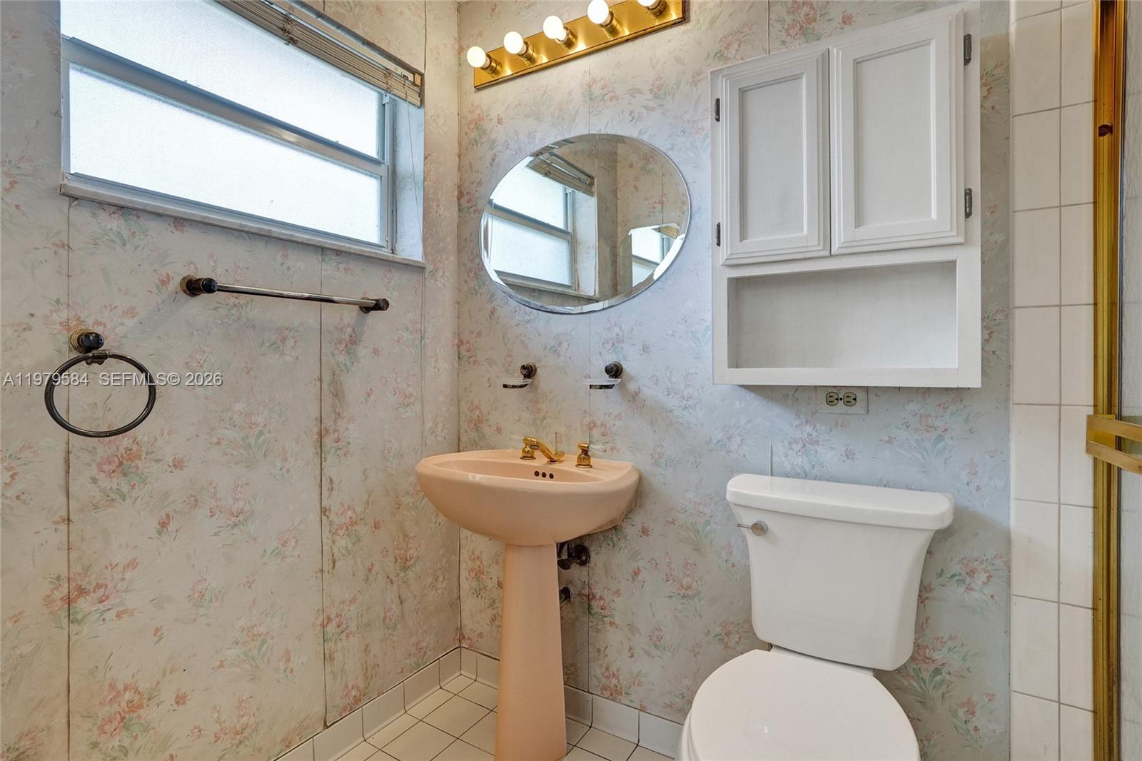 19830 SW 92nd Ave Cutler Bay, FL 33157