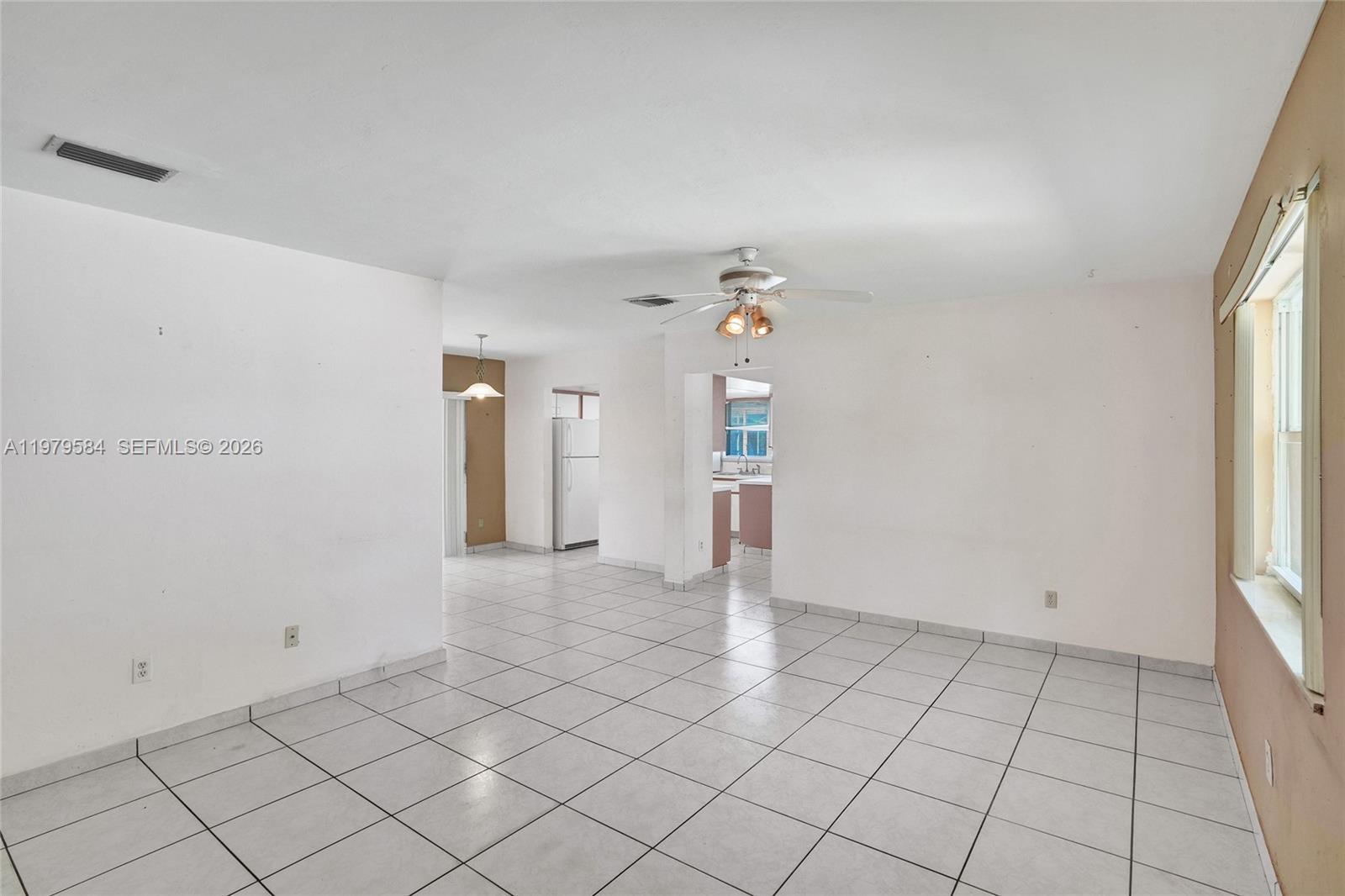 19830 SW 92nd Ave Cutler Bay, FL 33157