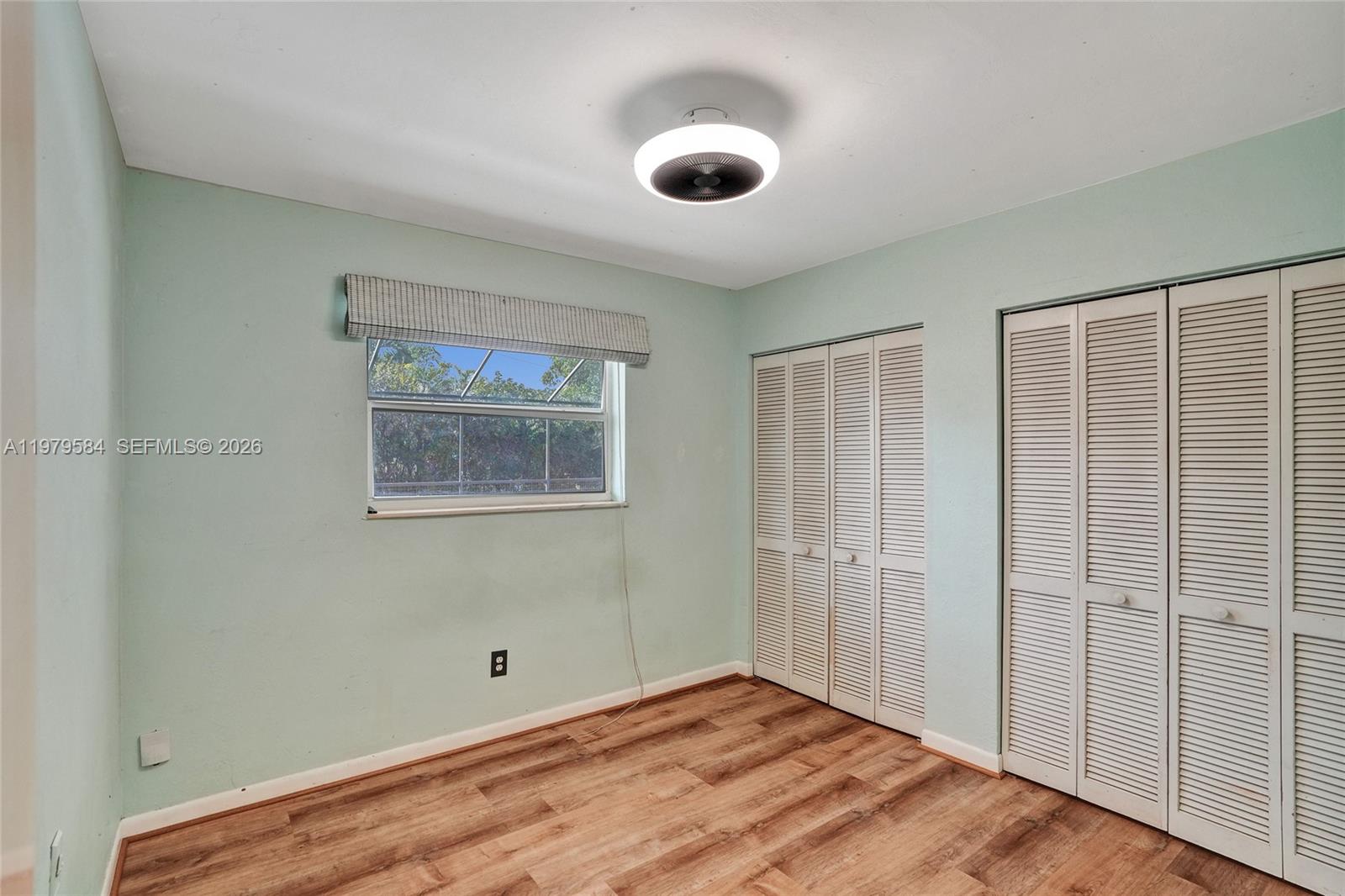 19830 SW 92nd Ave Cutler Bay, FL 33157