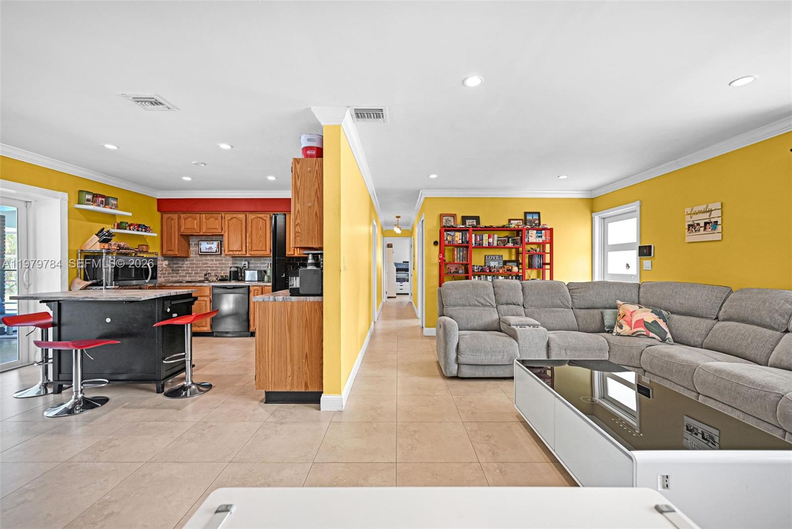 8935 SW 186th Ter Cutler Bay, FL 33157