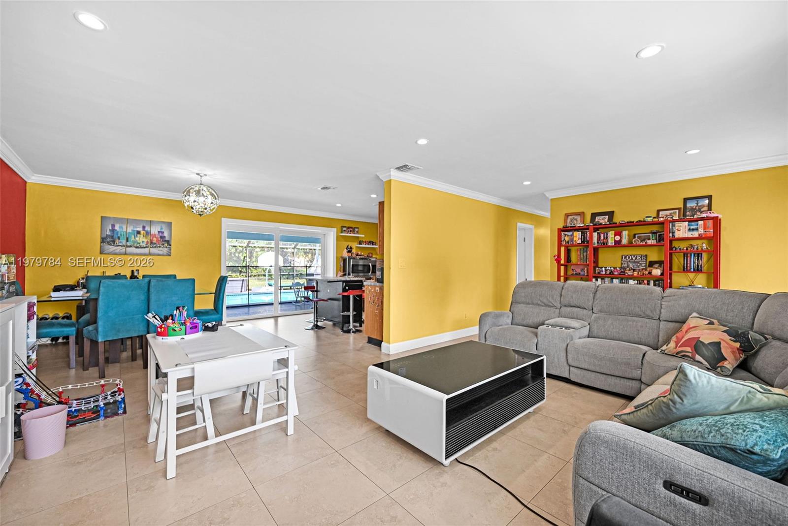 8935 SW 186th Ter Cutler Bay, FL 33157