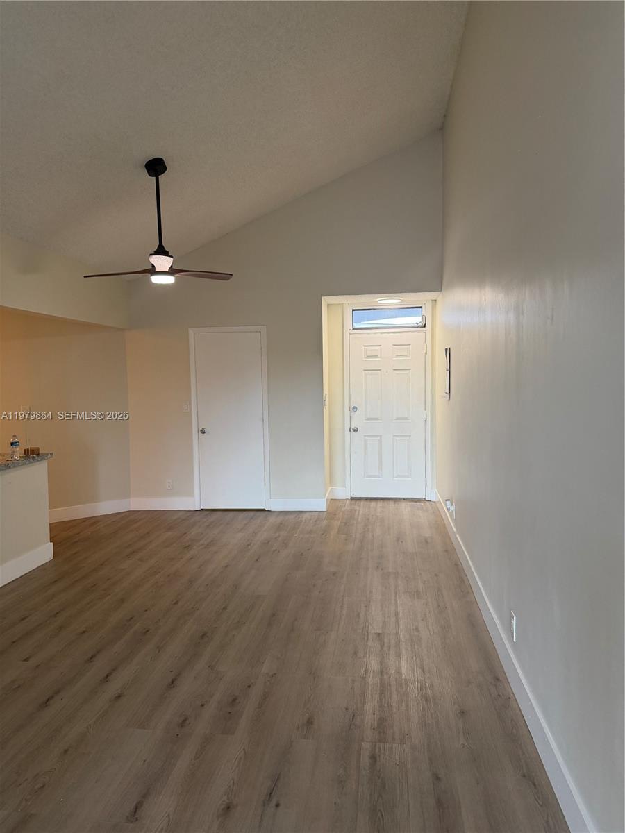 215 Lake Pointe Dr #211 Oakland Park, FL 33309