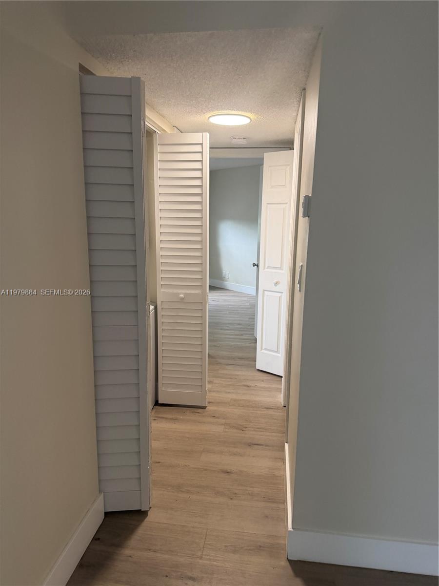 215 Lake Pointe Dr #211 Oakland Park, FL 33309