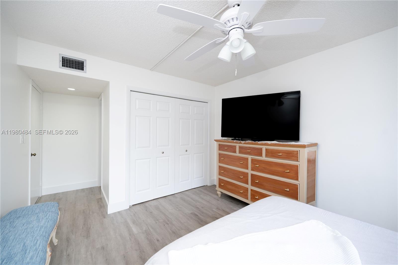 16400 Golf Clb Rd #305 Weston, FL 33326