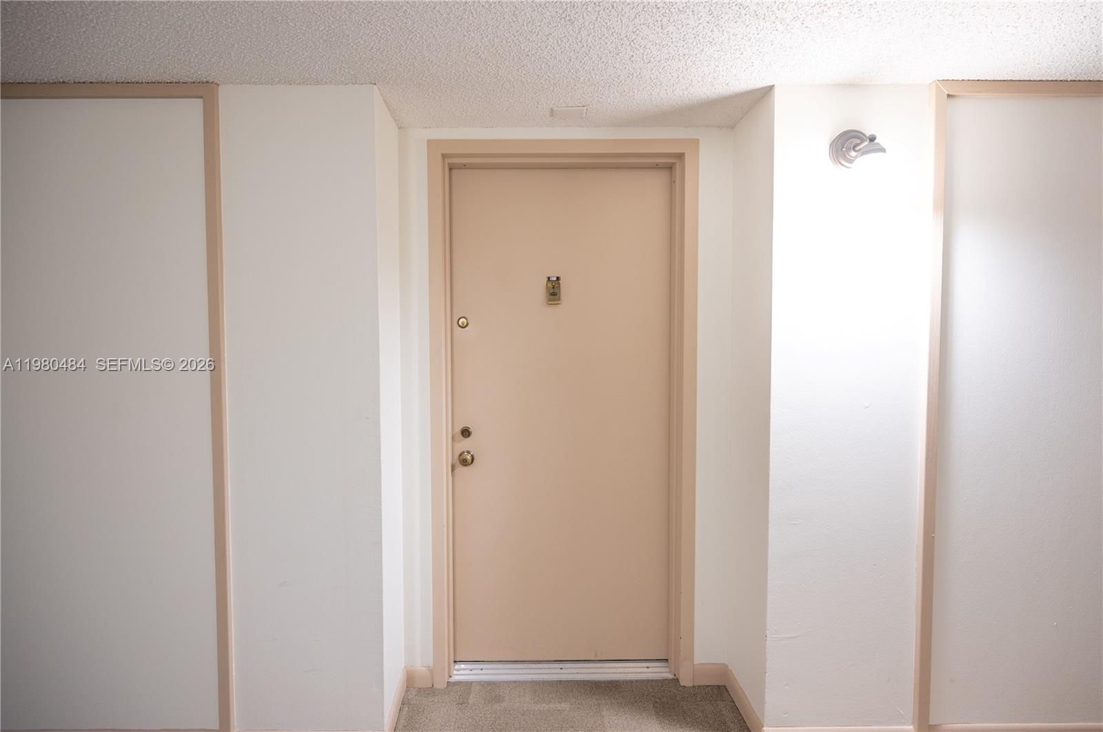 16400 Golf Clb Rd #305 Weston, FL 33326