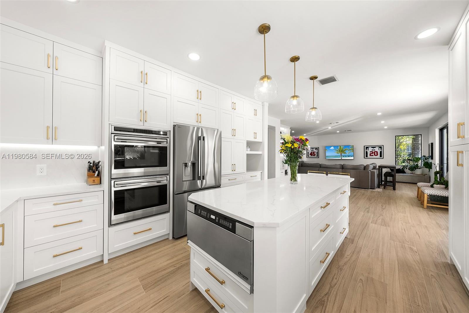 2174 Quail Roost Dr Weston, FL 33327