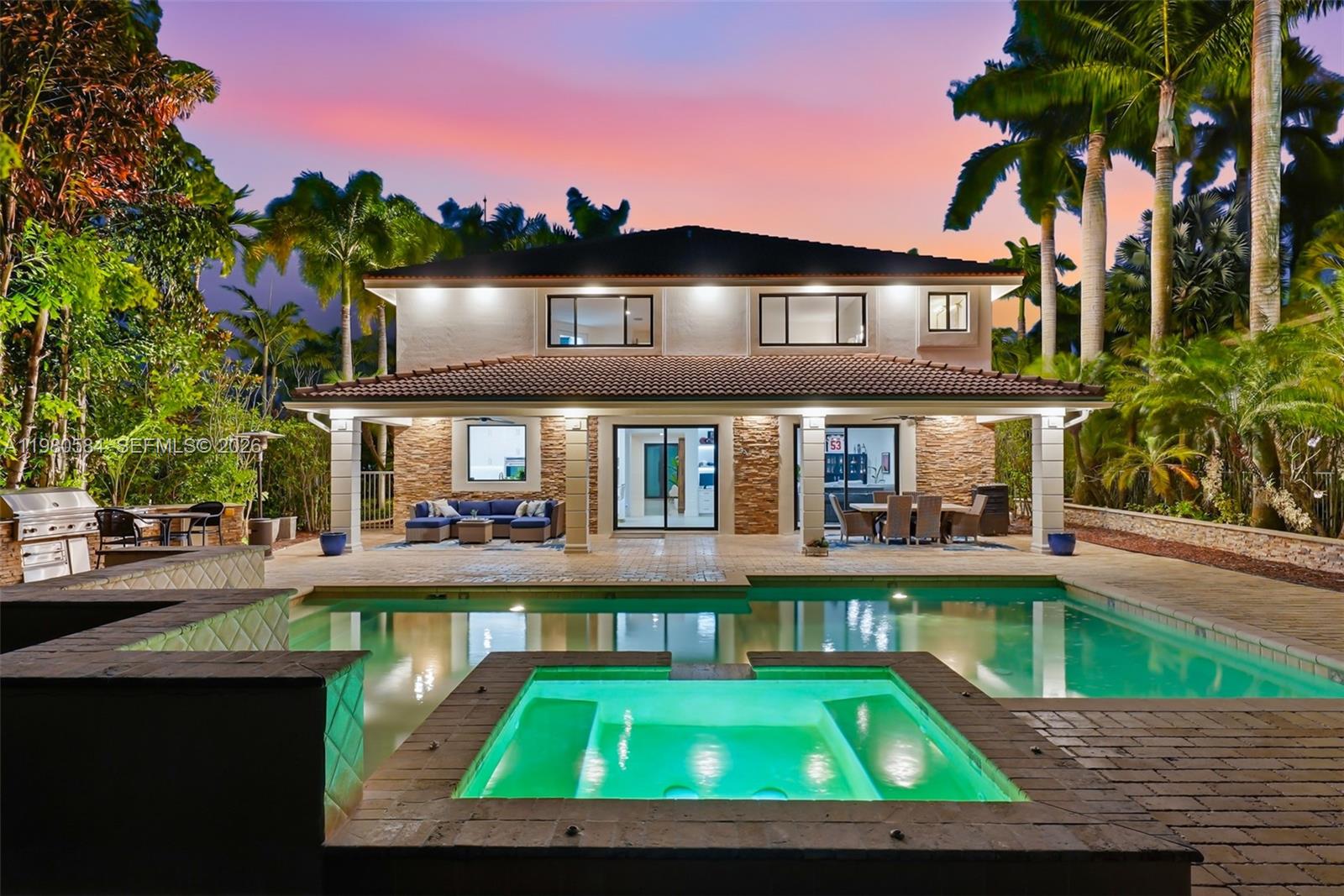 2174 Quail Roost Dr Weston, FL 33327