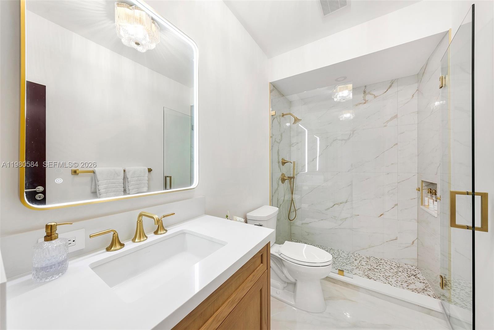 2174 Quail Roost Dr Weston, FL 33327