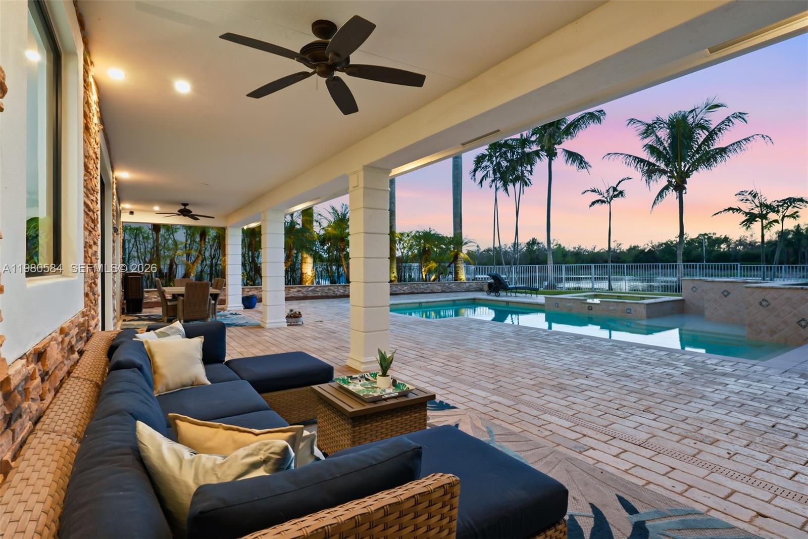 2174 Quail Roost Dr Weston, FL 33327