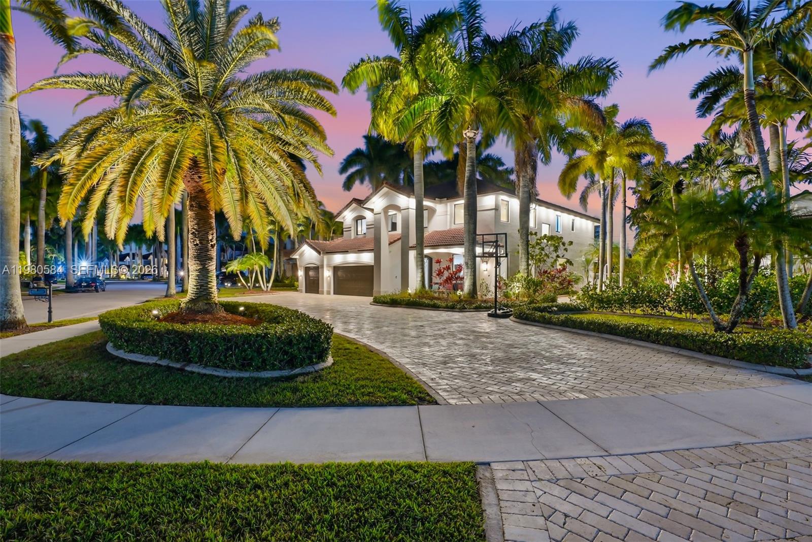 2174 Quail Roost Dr Weston, FL 33327