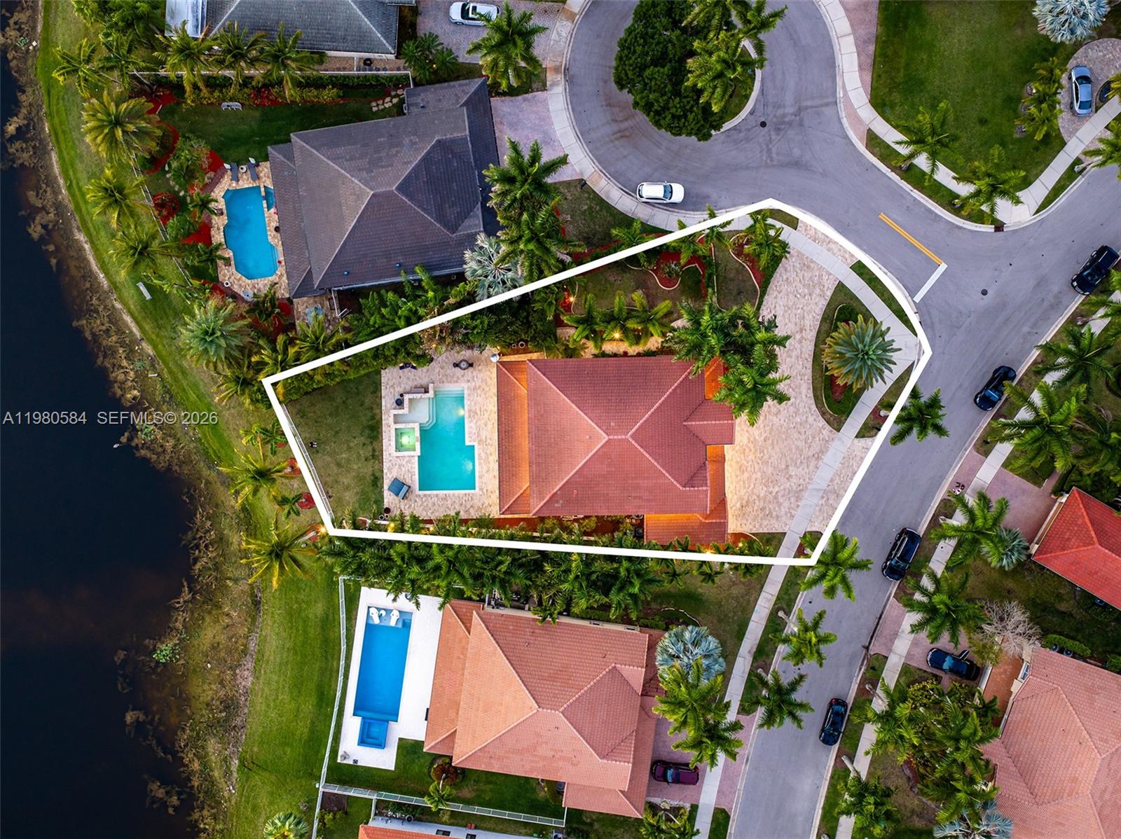 2174 Quail Roost Dr Weston, FL 33327